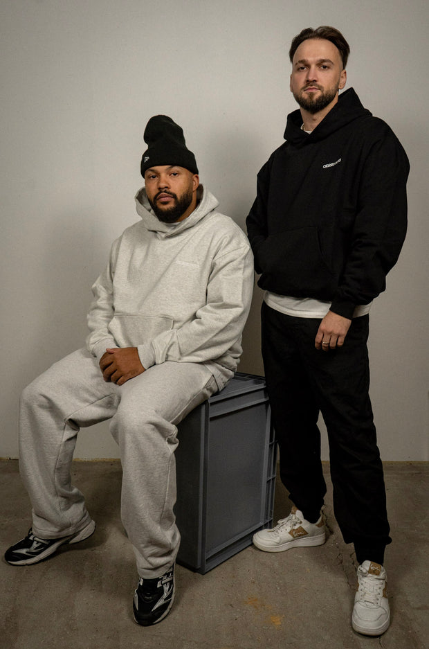 <h1>WEAR YOUR OWN PATH</h1><p></p>